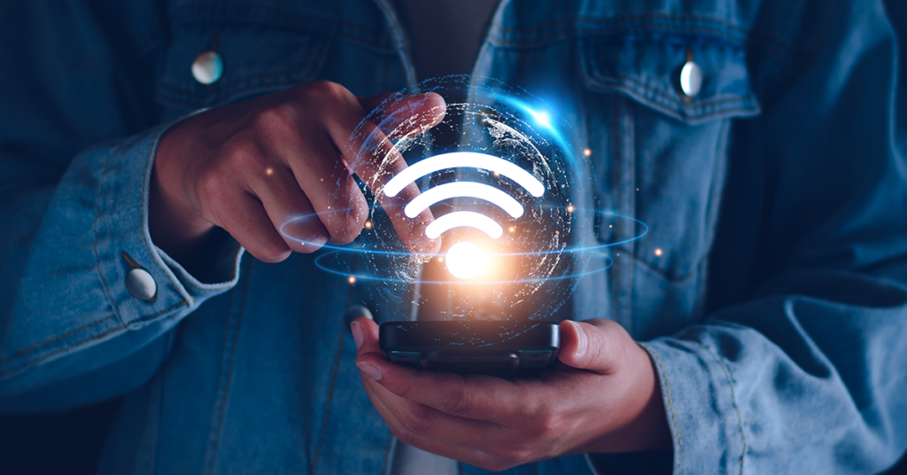 Wi-fi para as indústrias, conectividade e redução de custos: descubra os benefícios das redes sem fio para o seu negócio